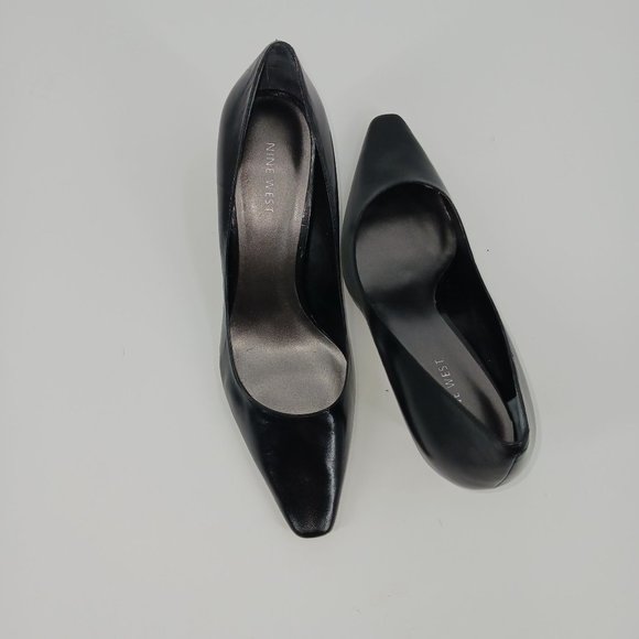 WOMEN'S NINE WEST 9M FLAX LEATHER POINTED TOE CLASSIC HEELS - Picture 5 of 7